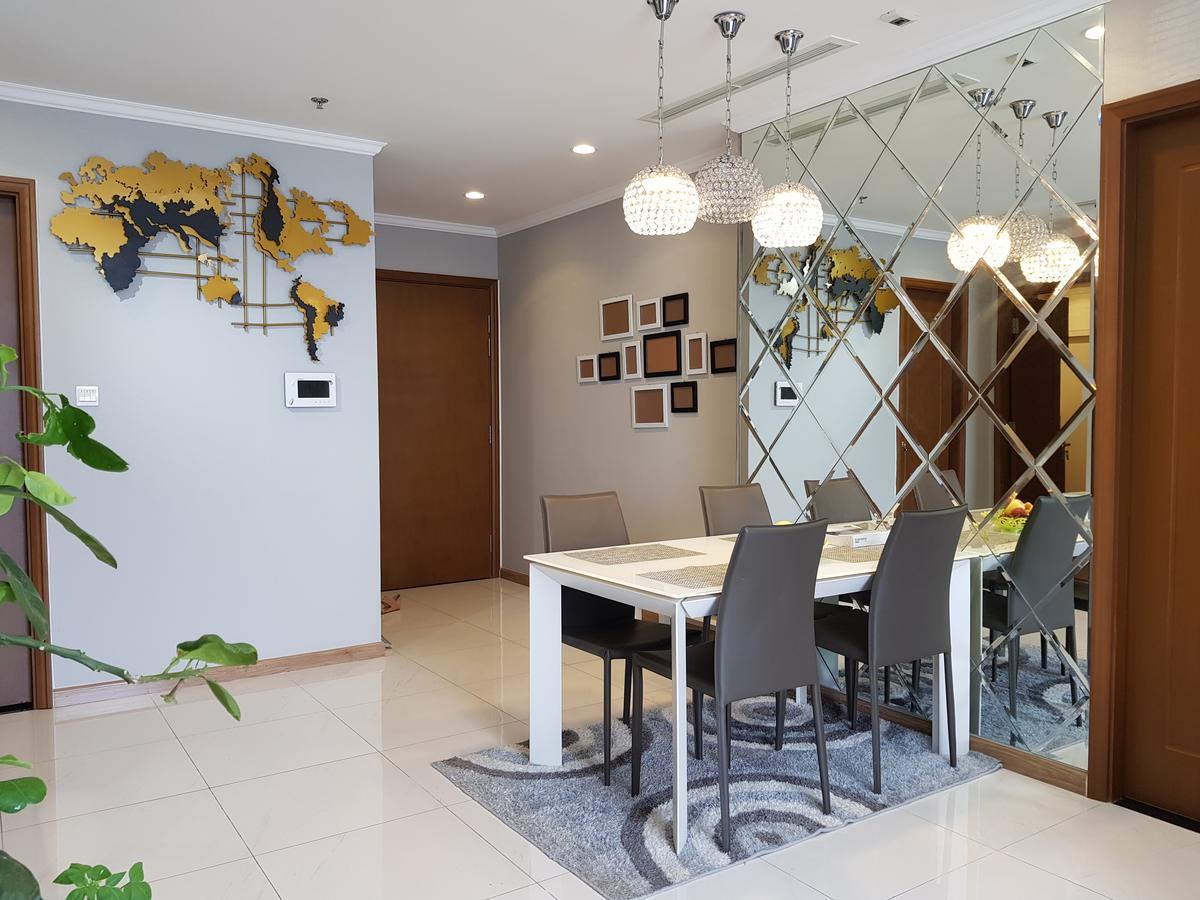 The Berry Vinhomes Luxury Apartments Ho-Chi-Minh-Stadt Exterior foto